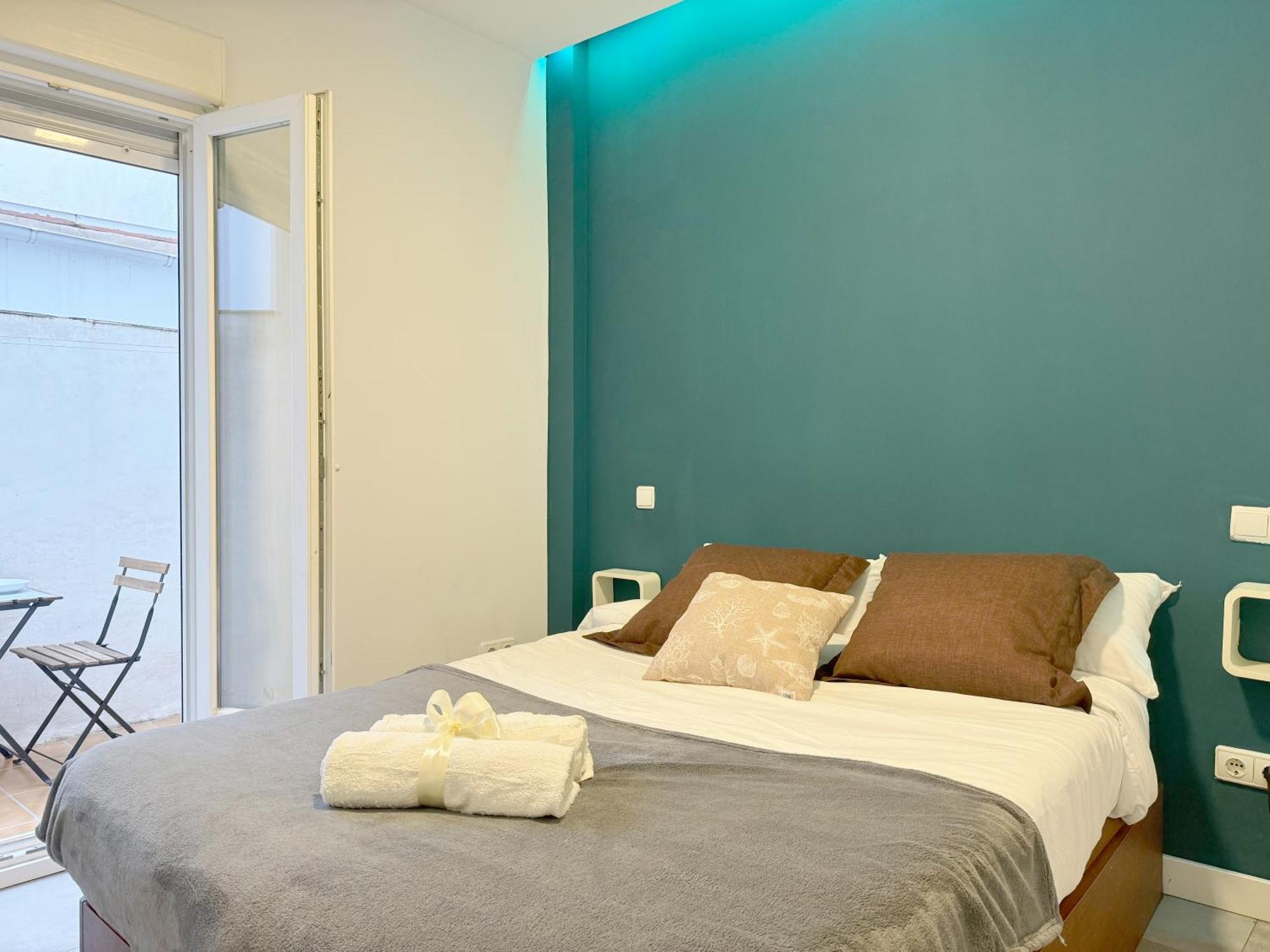 Luminoso, Con Patio Y Buena Zona Lägenhet Madrid Exteriör bild
