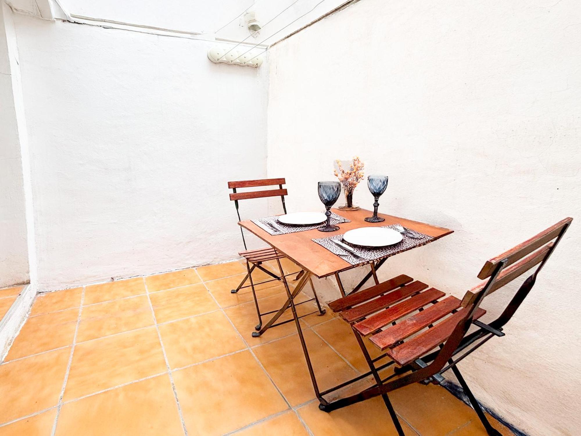 Luminoso, Con Patio Y Buena Zona Lägenhet Madrid Exteriör bild